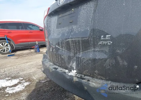 2014 Toyota Rav4 Le z USA, uszkodzony, nr VIN 2T3BFREV0EW137605